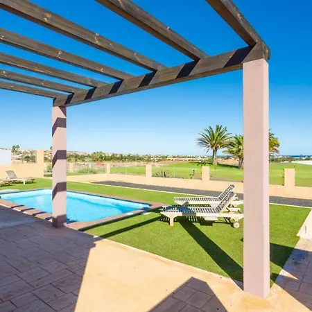 Villa Tamarindos