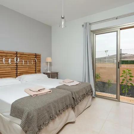 Tamarindos Villa *